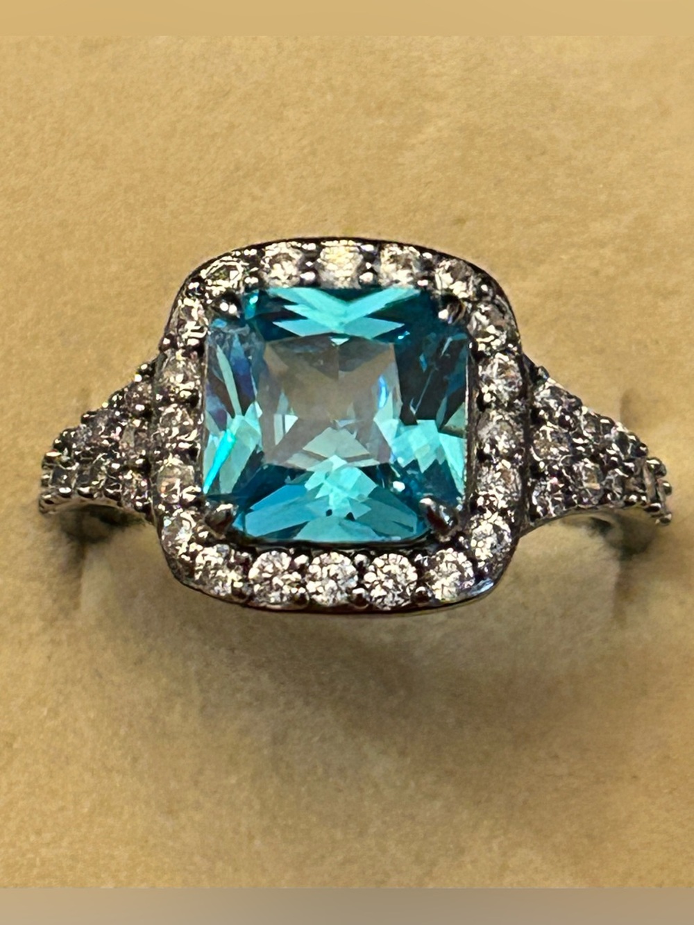 Stunning Blue Faceted Square Crystal Halo Ring w/Pavé Band in Dark Silver-tone